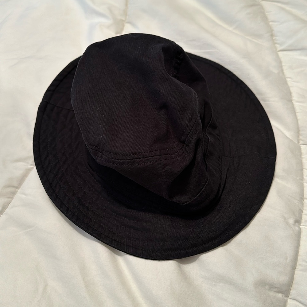 TNA BUCKET HAT